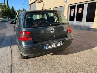 Volkswagen Golf 2001