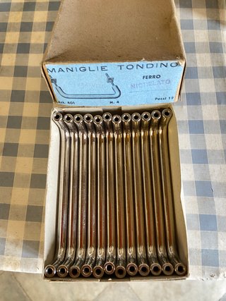 12 Maniglie Tondino di metallo