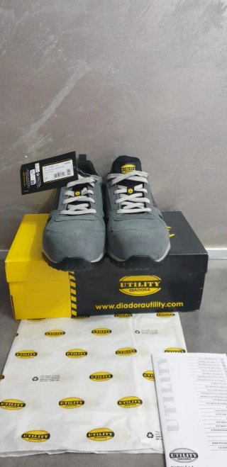Scarpe da lavoro antinfortunistiche Diadora n 43