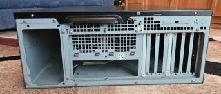 Struttura Rack 4U Chieftec + Lettori