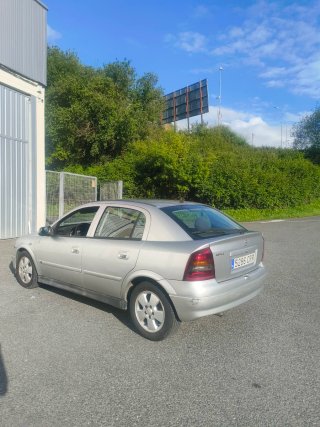 Opel Astra 2004