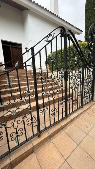 Chalet en venta en Argentona