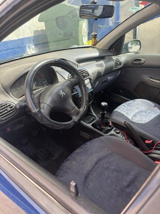Peugeot 206 2002