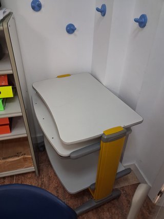 Mesa proyector/ordenador