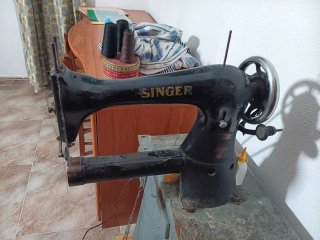 Máquina de coser Singer zapatera