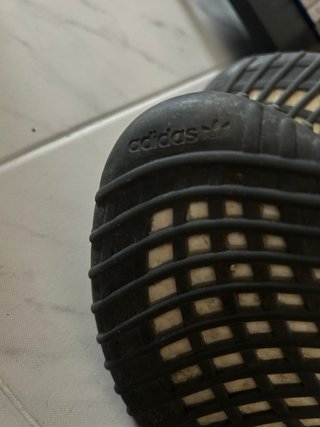 Adidas Yeezy 350 V2 Oreo