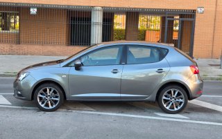 SEAT Ibiza iTech Edición 30 aniversario.impecable