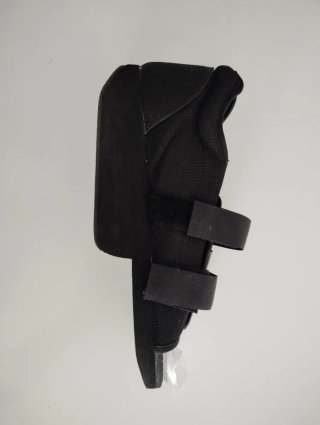 Zapato ortopédico negro