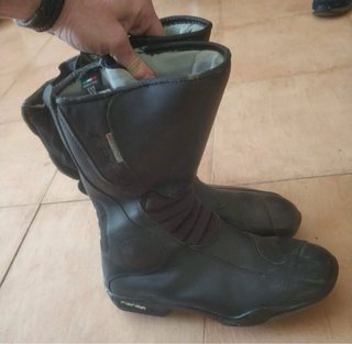 2 Traje de moto Dainese azul y negro mas botas