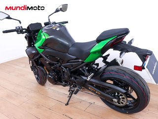 KAWASAKI Z 900