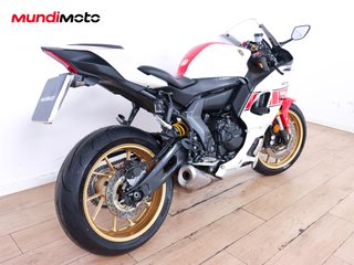 YAMAHA R7 60TH ANNIVERSARY