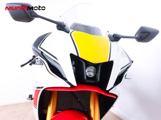 YAMAHA R7 60TH ANNIVERSARY