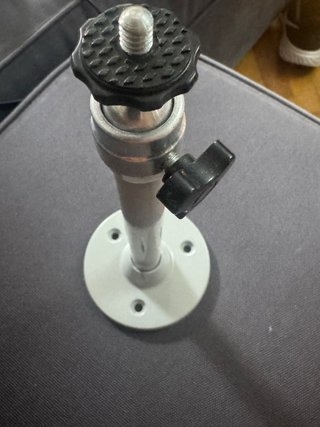 Soporte para proyector ajustable