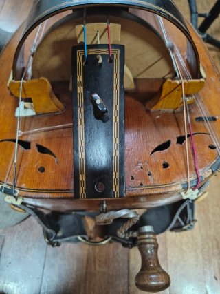 Zanfona clásica - Viola de Roda - hurdy-gurdy