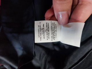 Vestido seda negro volantes