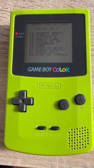 Nintendo Game Boy Color + 4 juegos