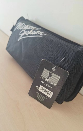 Estuche Oficial Michael Jackson King of Pop