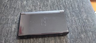 Nintendo DS Lite negra  + Juegos y Accesorios
