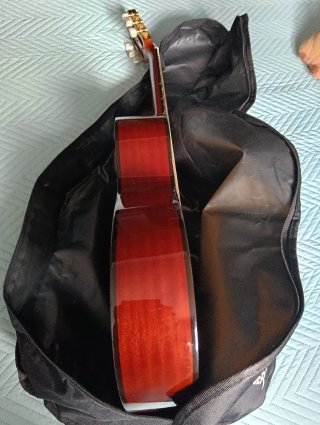 Guitarra Española 3/4 Nueva + funda