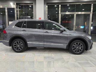 2022 Volkswagen Tiguan Allspace Life 2.0TDI 150CV