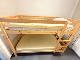 Litera de madera