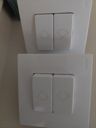4 Persianas 130×112, 2 Tubos, Motor e Interruptore