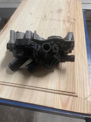 Bomba de Agua VAG 04C121600Q VW Seat