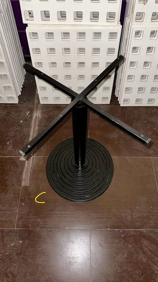 Pie de mesa negro para hostelería (lote)