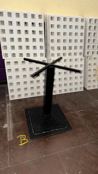 Pie de mesa negro para hostelería (lote)
