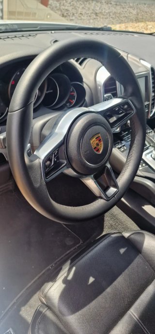 Porsche Cayenne 2016
