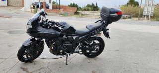 Suzuki Bandit Negra