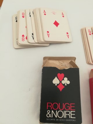 Carte da gioco vintage Rouge & Noire
