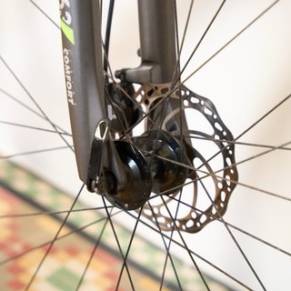 Bici BTWIN Riverside 500 Gris