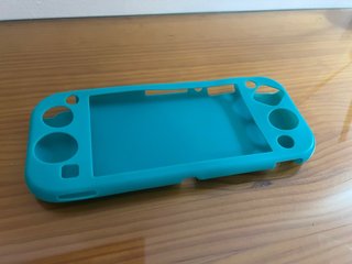 Nintendo Switch Lite + MicroSD + 2 Fundas (Leer)