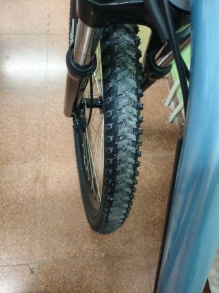 Bicicleta RockRider EXPL 500 + Casco (M) + Candado
