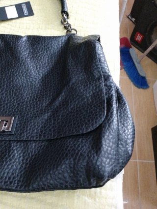 Borsa Tosca Blu Nera Pelle martellata..