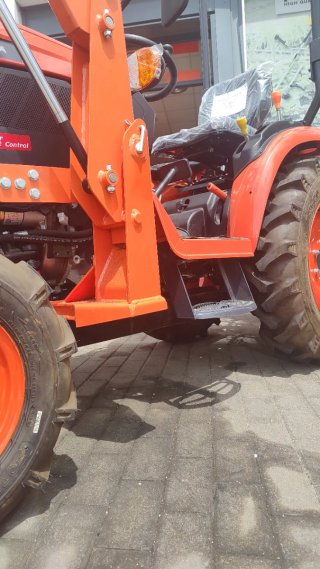 Tractor Rhinoceros