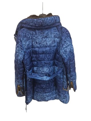 Abrigo acolchado Desigual azul estampado
