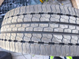 Neumático Dunlop 315/70-22'5