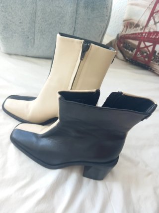 Botines Beige y Negro Tacón Bloque