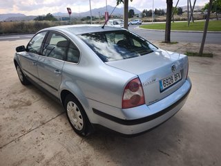 Volkswagen Passat 2001
