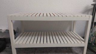 Banco de madera pintado blanco