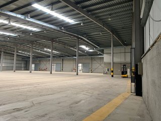 Nave industrial en alquiler en Parets del Vallès