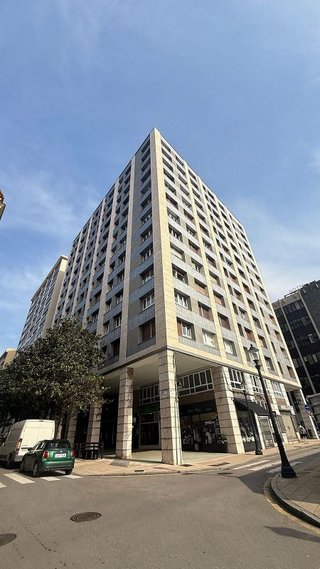 Piso en alquiler en Centro en Gijón