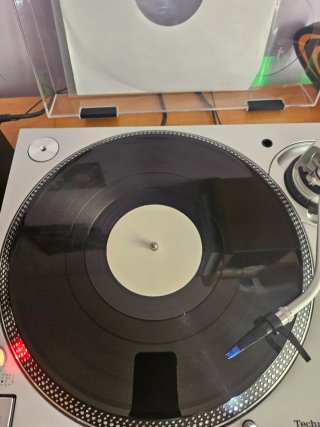 FJAAK - Don't Leave Me / Plan A White Label