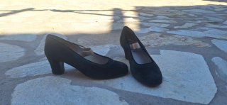 Zapatos de sevillanas negros