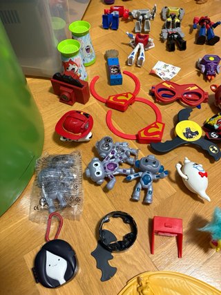 Lote +40 Figuras Juguetes Variados