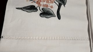 Tris Asciugamani Ricamati Fiori