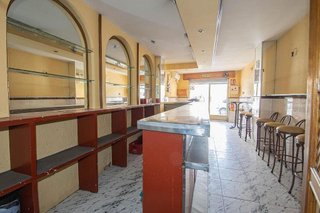 Local comercial en alquiler en Barrio de Zaidín en Granada