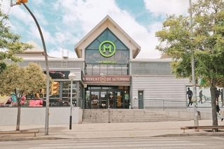 Local comercial en alquiler en Centre - Eixample – Can Llobet – Can Serra en Barbera del Vallès